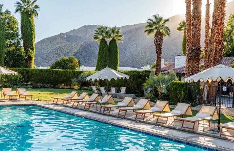 Luxury Accommodation Palm Springs Hotel Edition