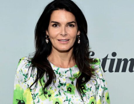 Angie Harmon’s Net Worth: A Look at the Actress’s Financial Success