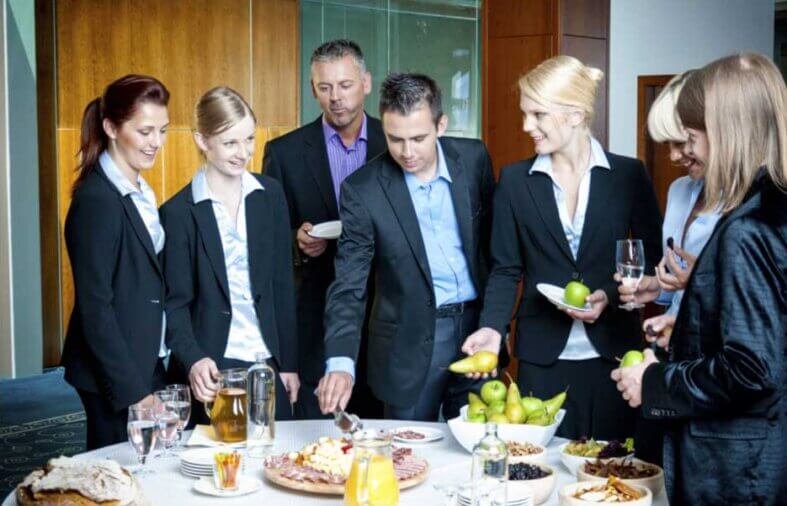 Organising Corporate Events to Give Employees a Positive Experience