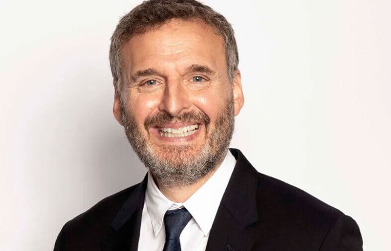 Phil Rosenthal’s Net Worth, Career Beginnings, Achievements, and Income Sources