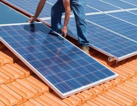 Environmental Advantages of Using Home Solar Panel Systems