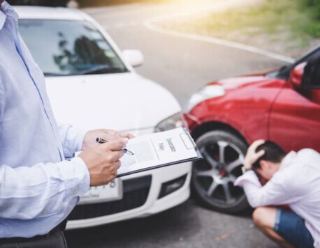 How a Car Accident Lawyer Can Help You With Your Case in Toronto