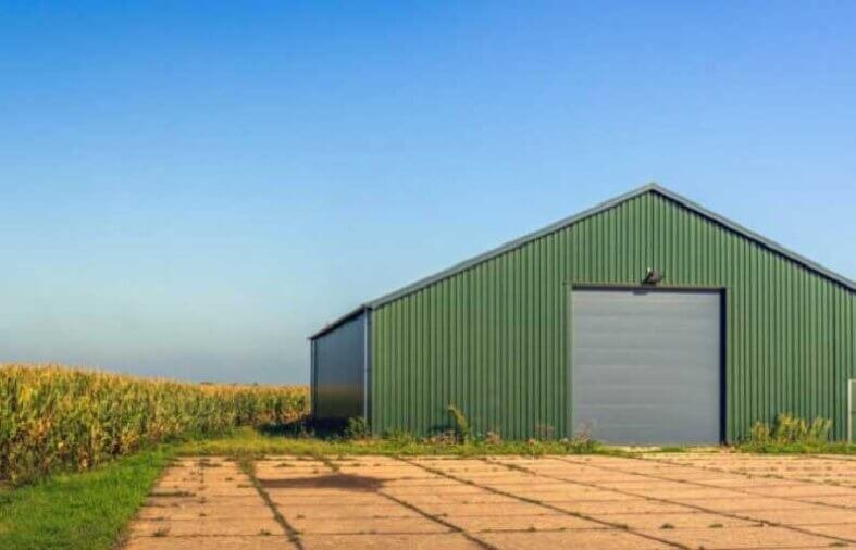 Efficient Storage Solutions for Rural Metal Barns: Optimize Space & Organization