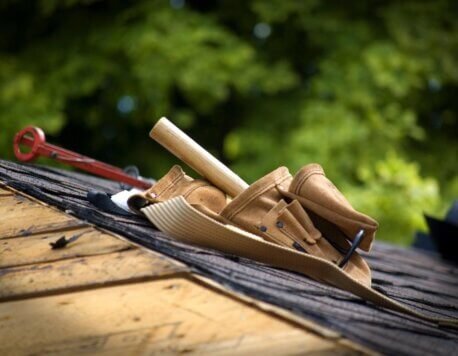 How to Choose the Right Roof Cleaning Services for Your Home