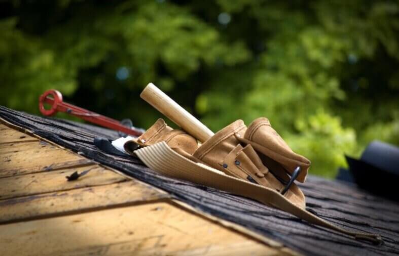 How to Choose the Right Roof Cleaning Services for Your Home