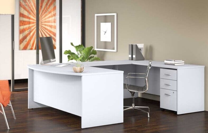 Maximize Productivity with These Commercial Office Desk Options