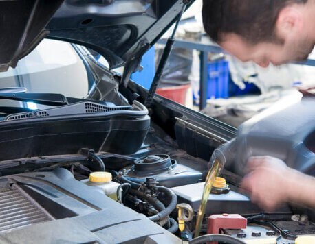 How Often Should Every Non Commercial Vehicle Change Its Oil?