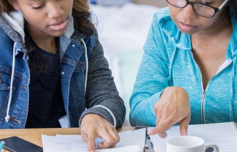 Exploring the Impact of Financial Literacy Books on Young Adults