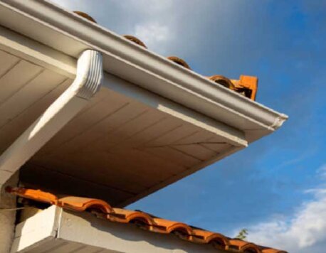 How to Choose the Right Gutter Style for Your Houston Home