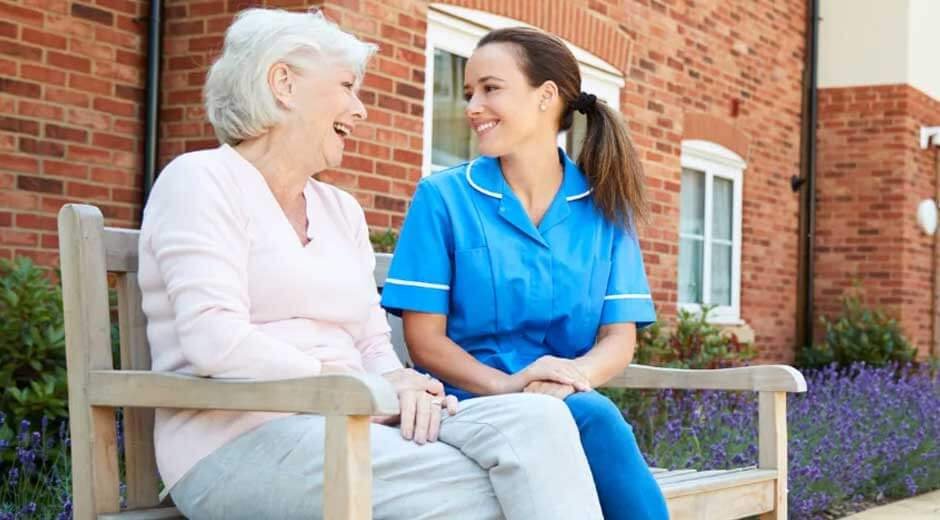 How To Transition To Senior Housing: Tips For A Smooth Move | 100% Norway