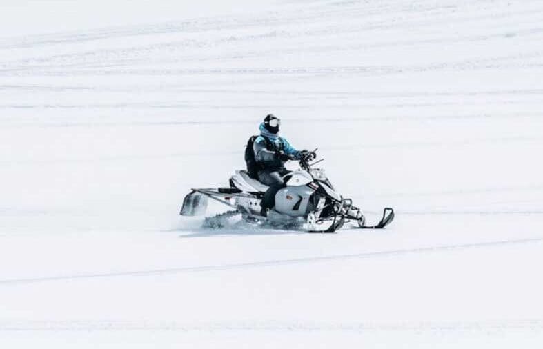 Snowmobile Rentals vs. Buying: Which is the Smarter Choice in Park City?