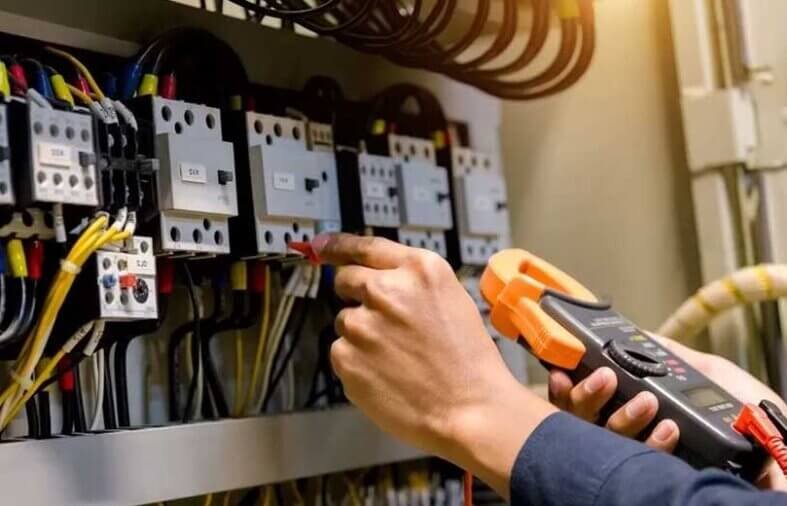 The Benefits of Hiring Professional Residential Electrician Services