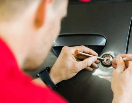 The Benefits of Professional Automotive Locksmith Services for Your Car Security