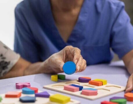 Top 6 Memory Care Activities for Seniors with Dementia