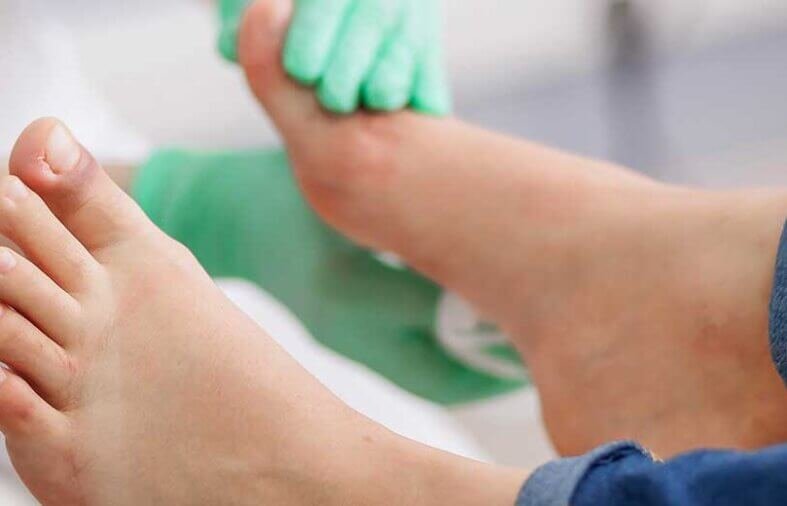 Top 8 Signs You Need to See the Best Foot Doctor