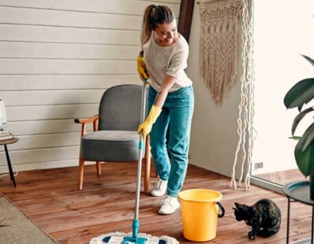 Top Benefits of Using a Furniture Cleaner for Your Home