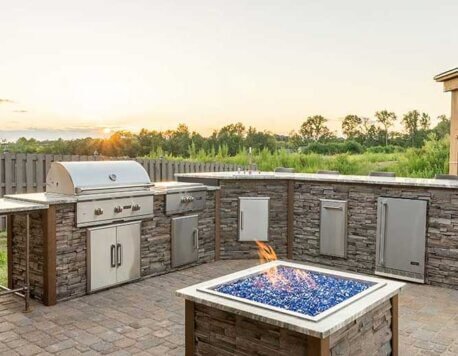 Trendy Small Outdoor Kitchen Ideas to Transform Your Backyard